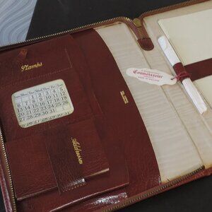 Vintage CONNOISSEUR English Leather Stationary Zippered Folio Portable Desk